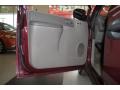 Deep Molten Red Pearl - Caravan SXT Photo No. 45