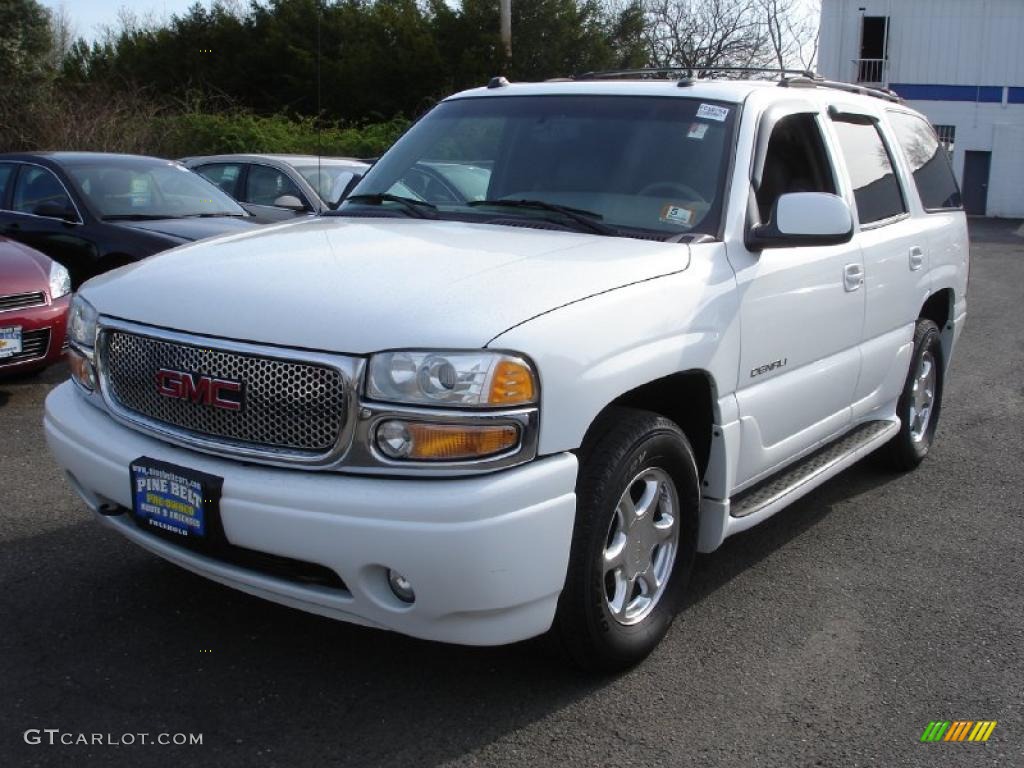 2004 Yukon Denali AWD - Summit White / Sandstone photo #1