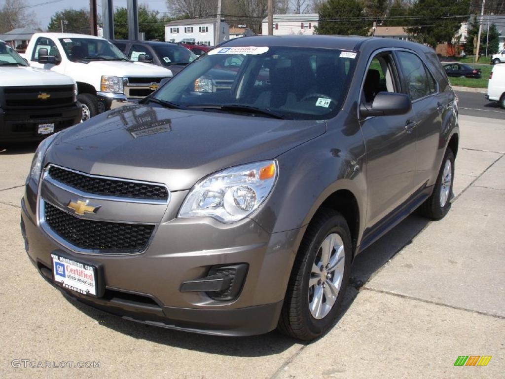 2010 Equinox LS - Mocha Steel Metallic / Jet Black/Light Titanium photo #1