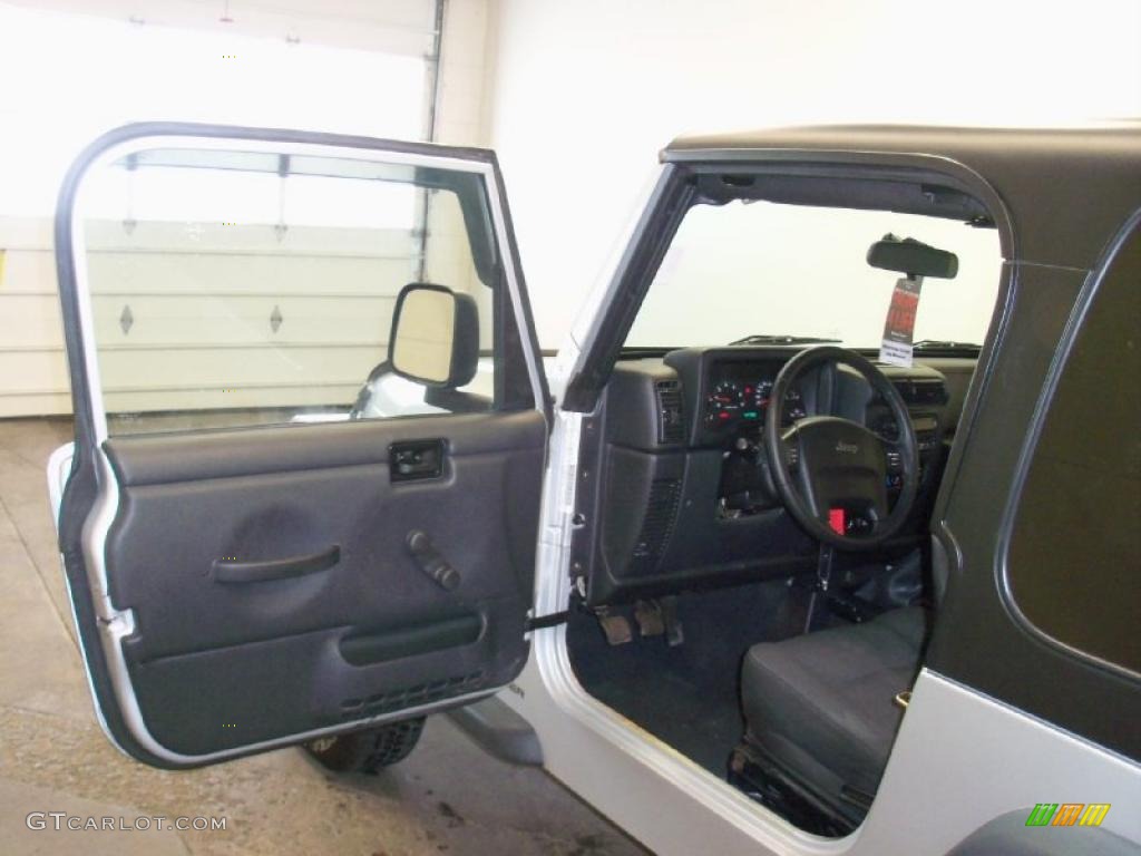 2006 Wrangler X 4x4 - Bright Silver Metallic / Dark Slate Gray photo #14