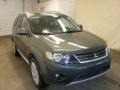 2009 Manitoba Green Metallic Mitsubishi Outlander SE 4WD  photo #11