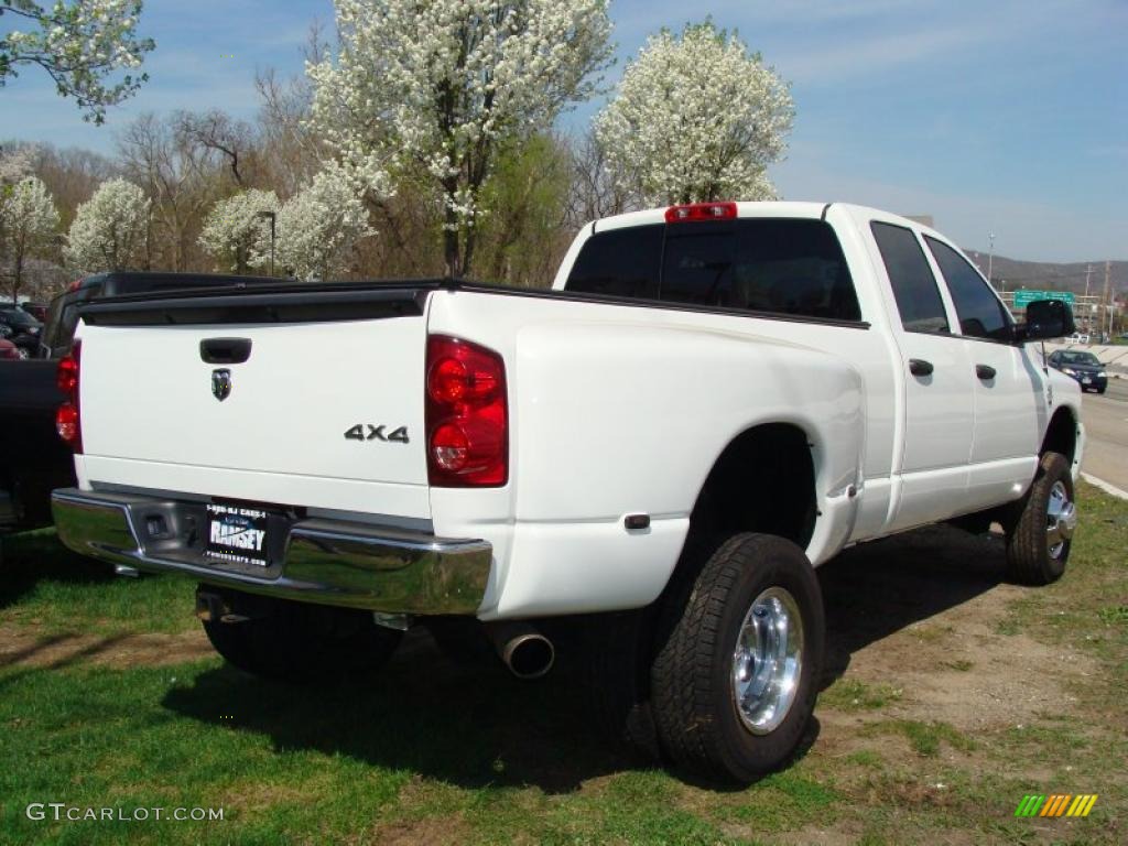 2007 Ram 3500 SLT Quad Cab 4x4 Dually - Bright White / Medium Slate Gray photo #3