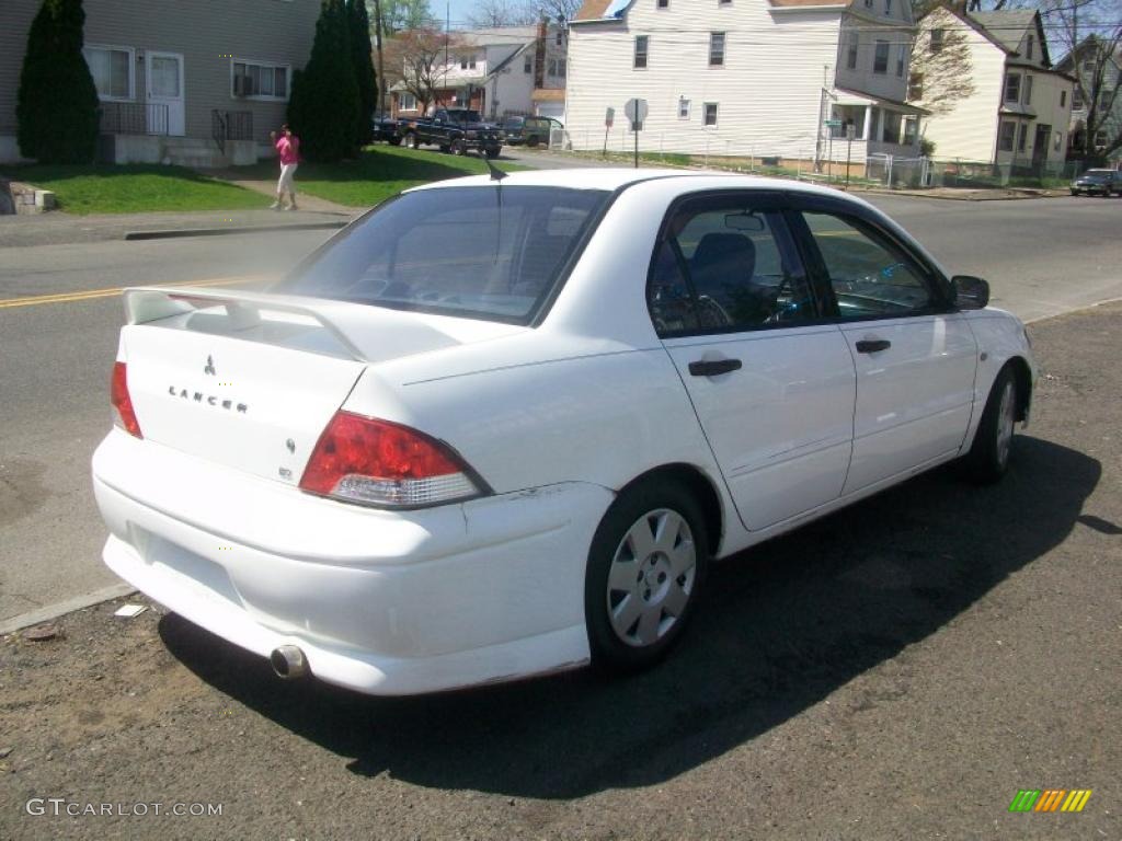 2002 Lancer ES - Innsbruck White / Gray photo #7