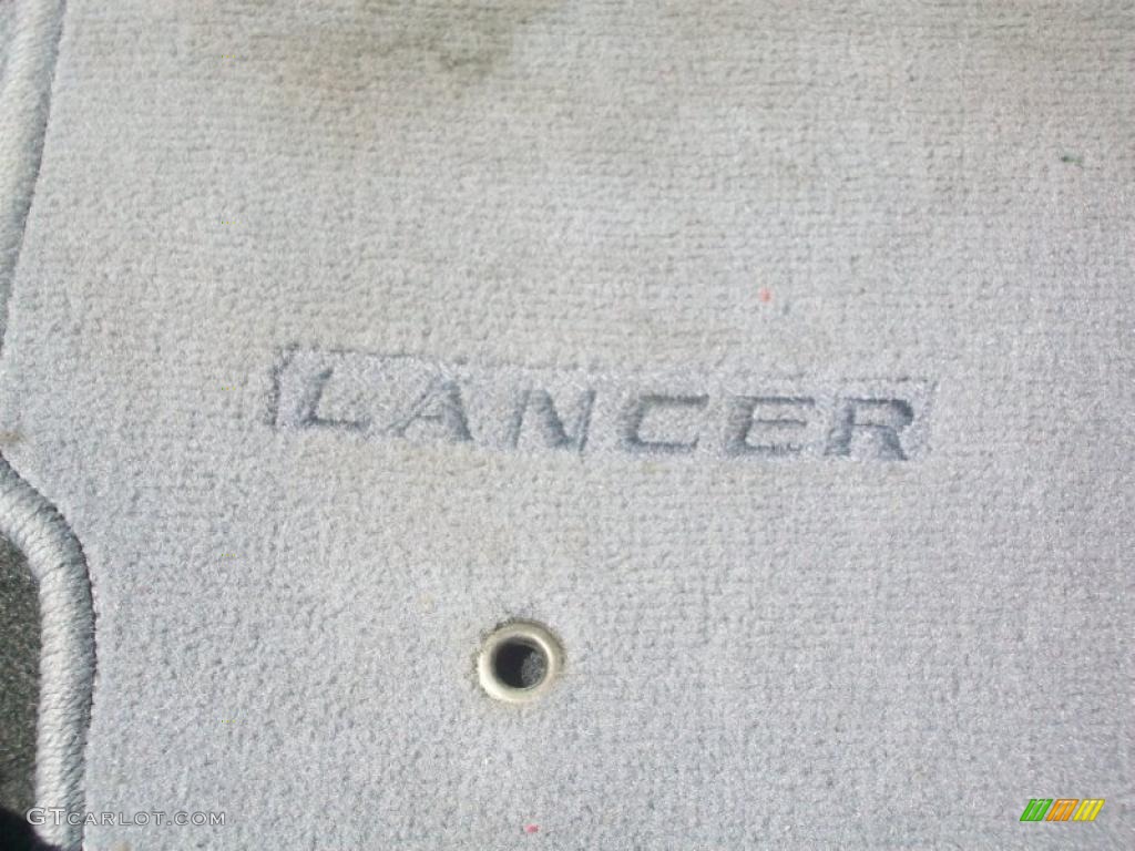 2002 Lancer ES - Innsbruck White / Gray photo #22