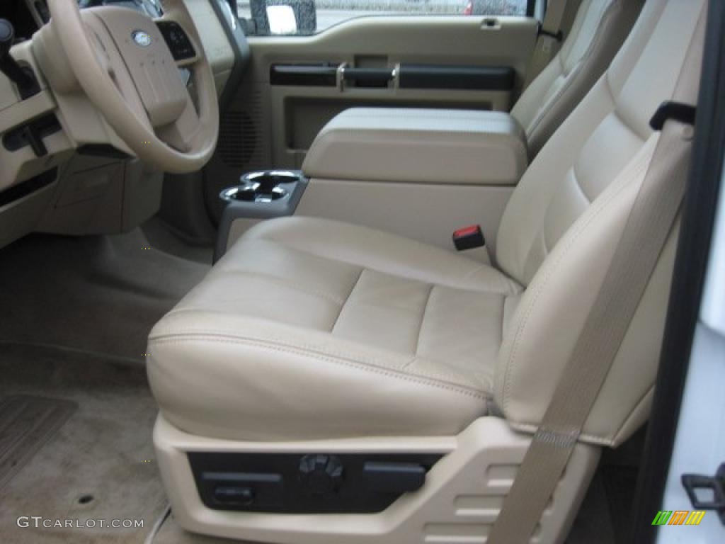 2008 F350 Super Duty Lariat Crew Cab 4x4 - Oxford White / Camel photo #21
