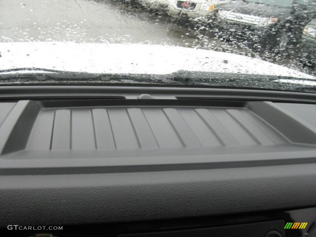 2008 F350 Super Duty Lariat Crew Cab 4x4 - Oxford White / Camel photo #34