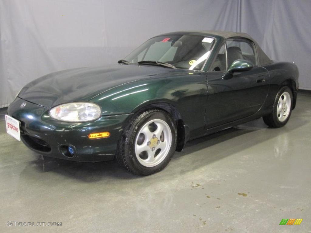 emerald mica miata