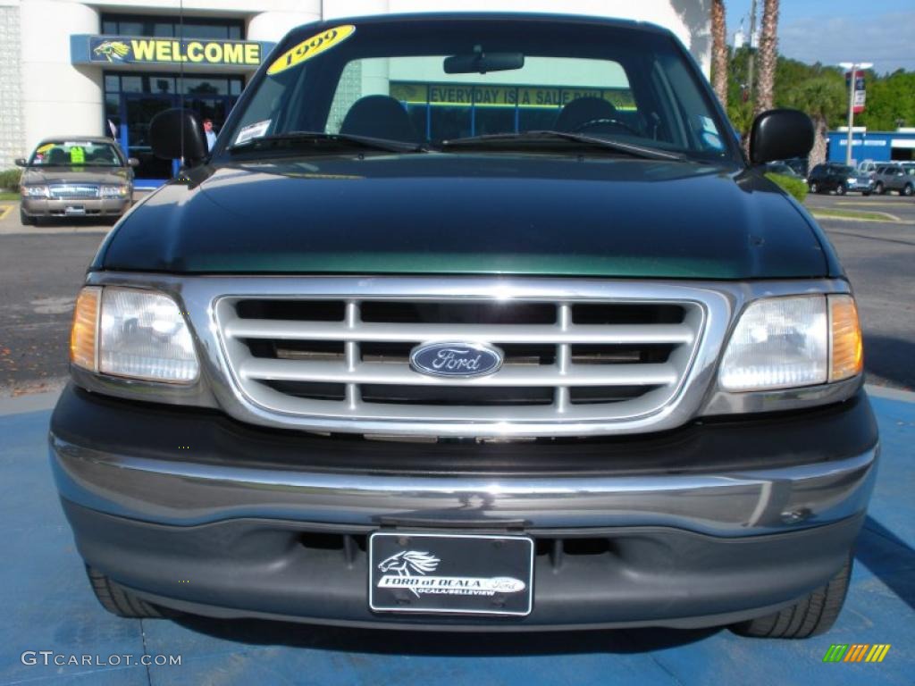 1999 F150 XL Regular Cab - Woodland Green Metallic / Medium Graphite photo #8