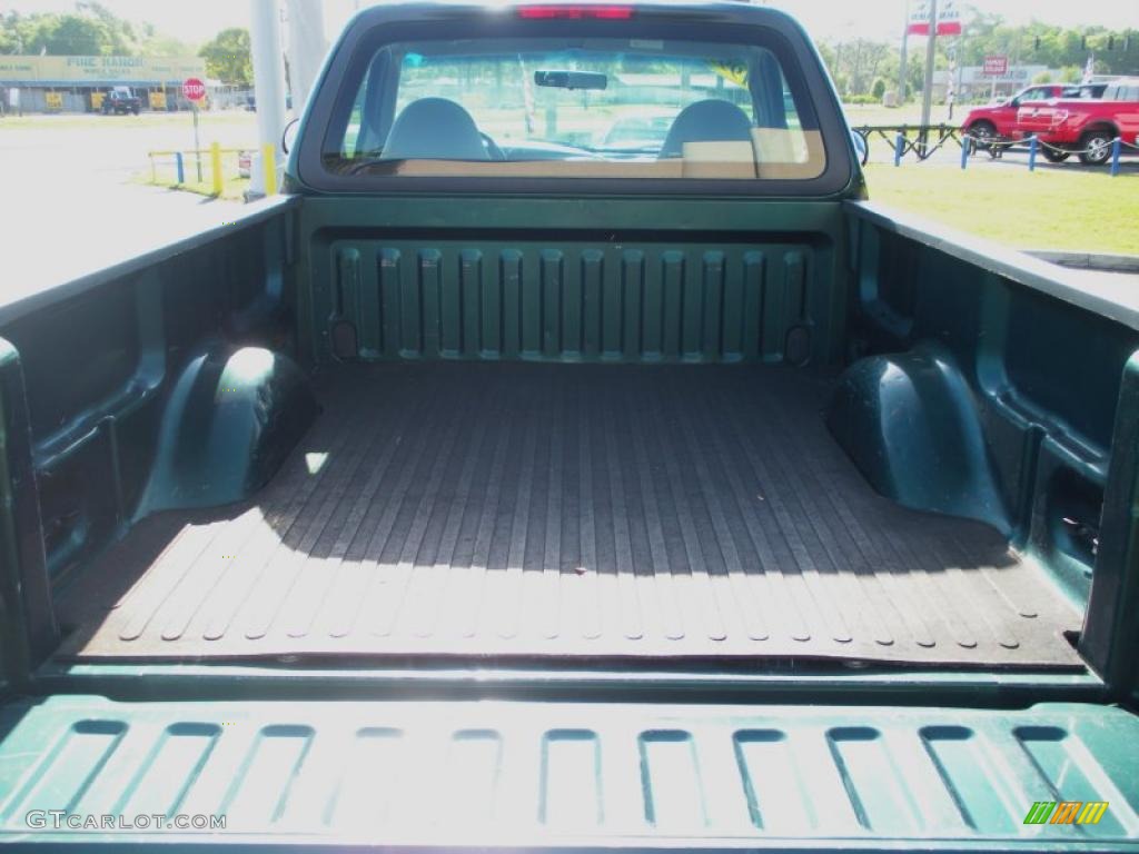 1999 F150 XL Regular Cab - Woodland Green Metallic / Medium Graphite photo #20