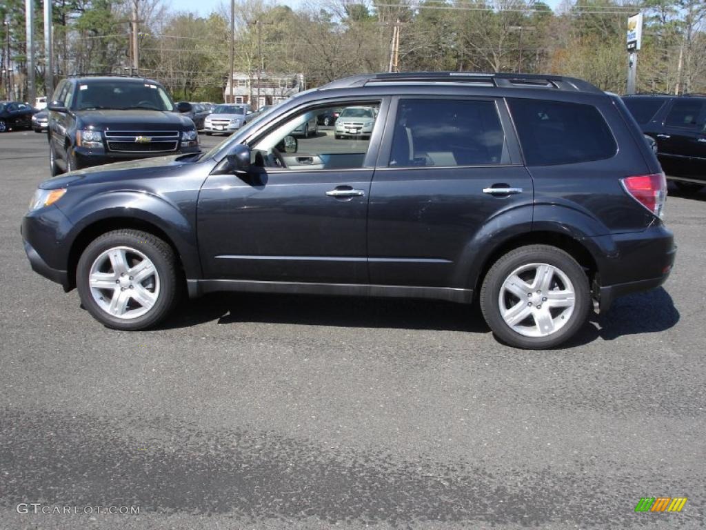 2010 Forester 2.5 X Premium - Dark Gray Metallic / Platinum photo #9