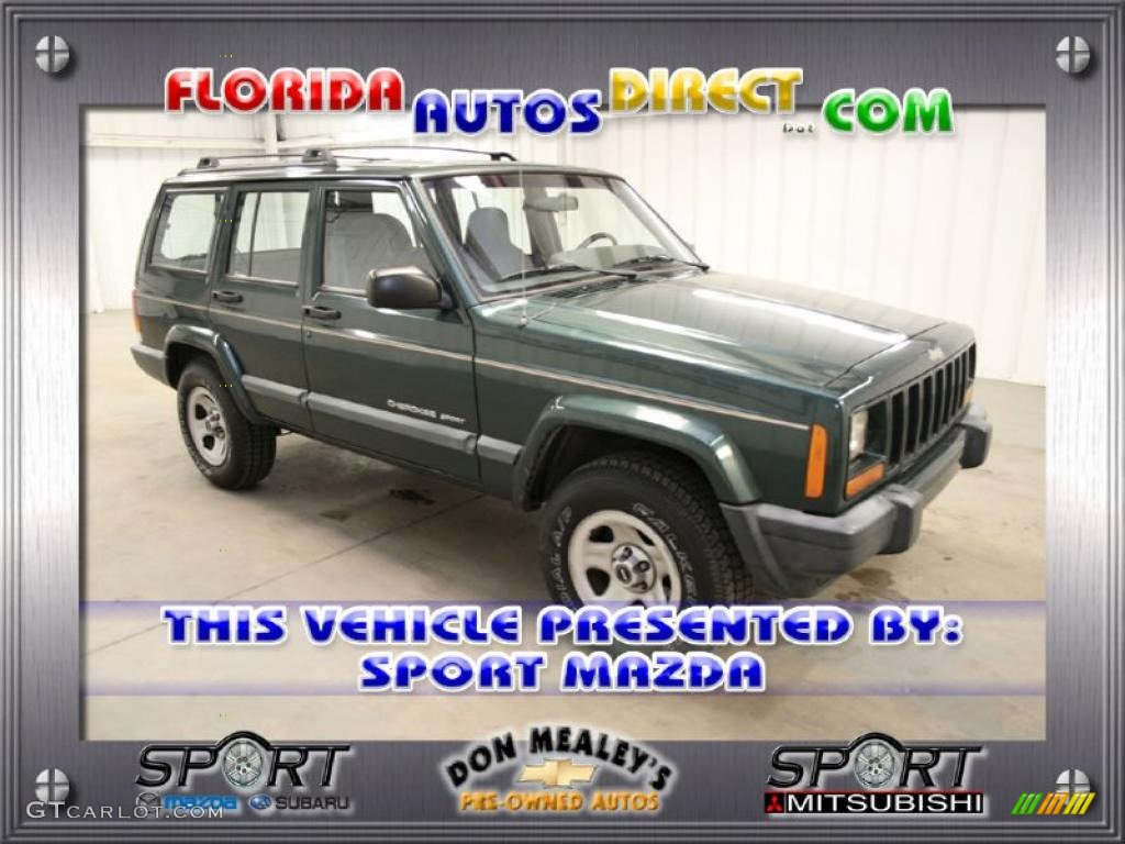 Forest Green Pearl Jeep Cherokee