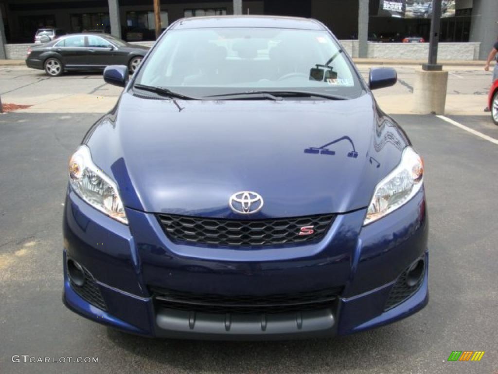 2010 Matrix S AWD - Nautical Blue Metallic / Ash Gray photo #5