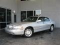 2006 Silver Birch Metallic Lincoln Town Car Signature  photo #2