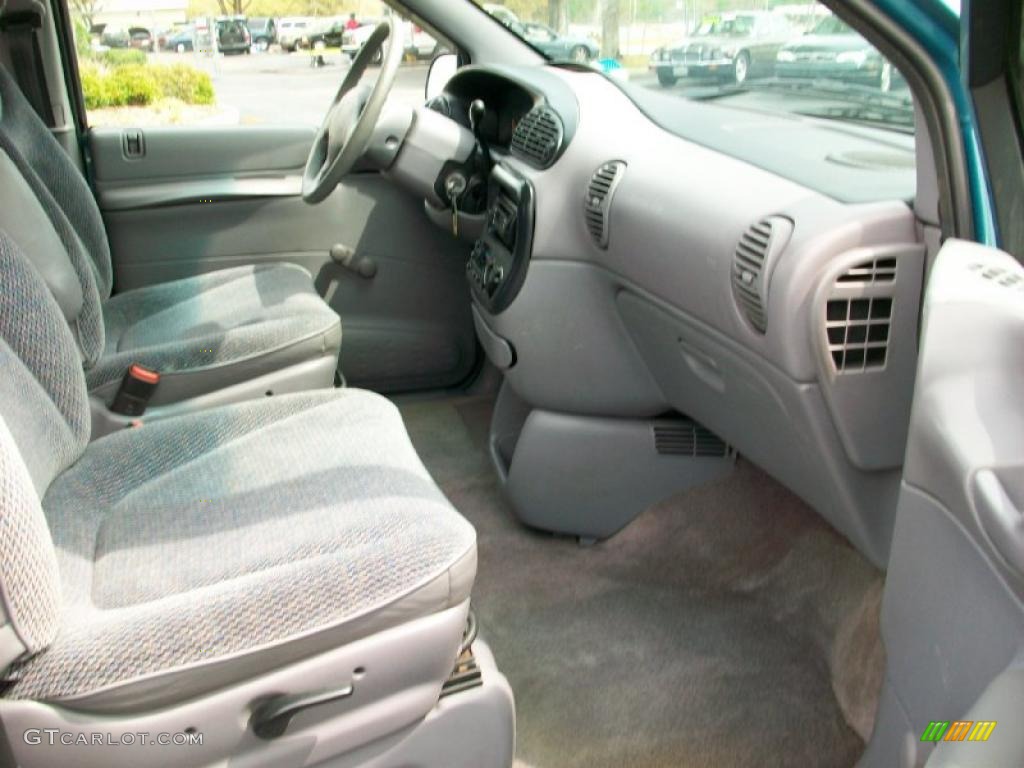 1996 Caravan  - Island Teal Metallic / Gray photo #10