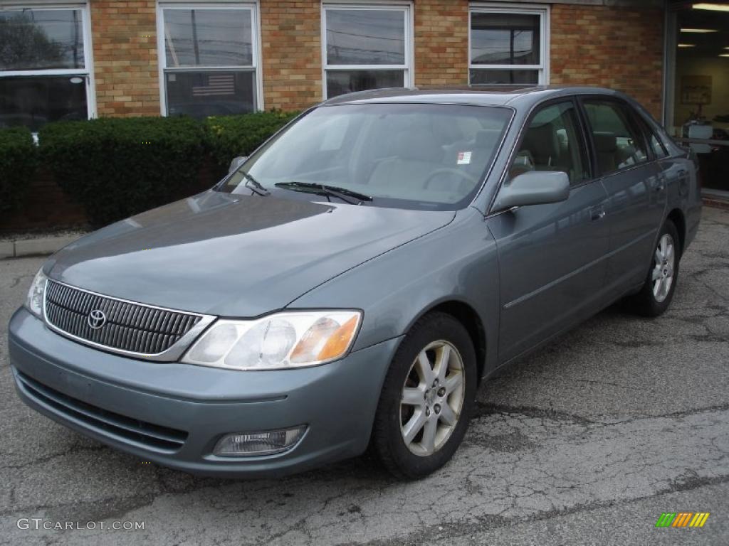 2001 Avalon XLS - Silver Spruce Metallic / Stone photo #1