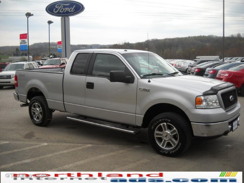 2006 F150 XLT SuperCab 4x4 - Silver Metallic / Medium/Dark Flint photo #4