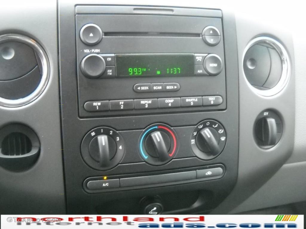 2006 F150 XLT SuperCab 4x4 - Silver Metallic / Medium/Dark Flint photo #18