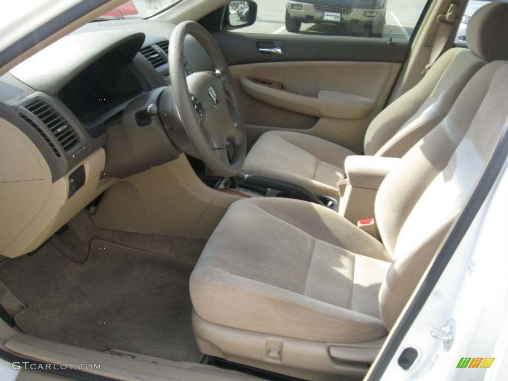 2003 Accord EX Sedan - Taffeta White / Ivory photo #2
