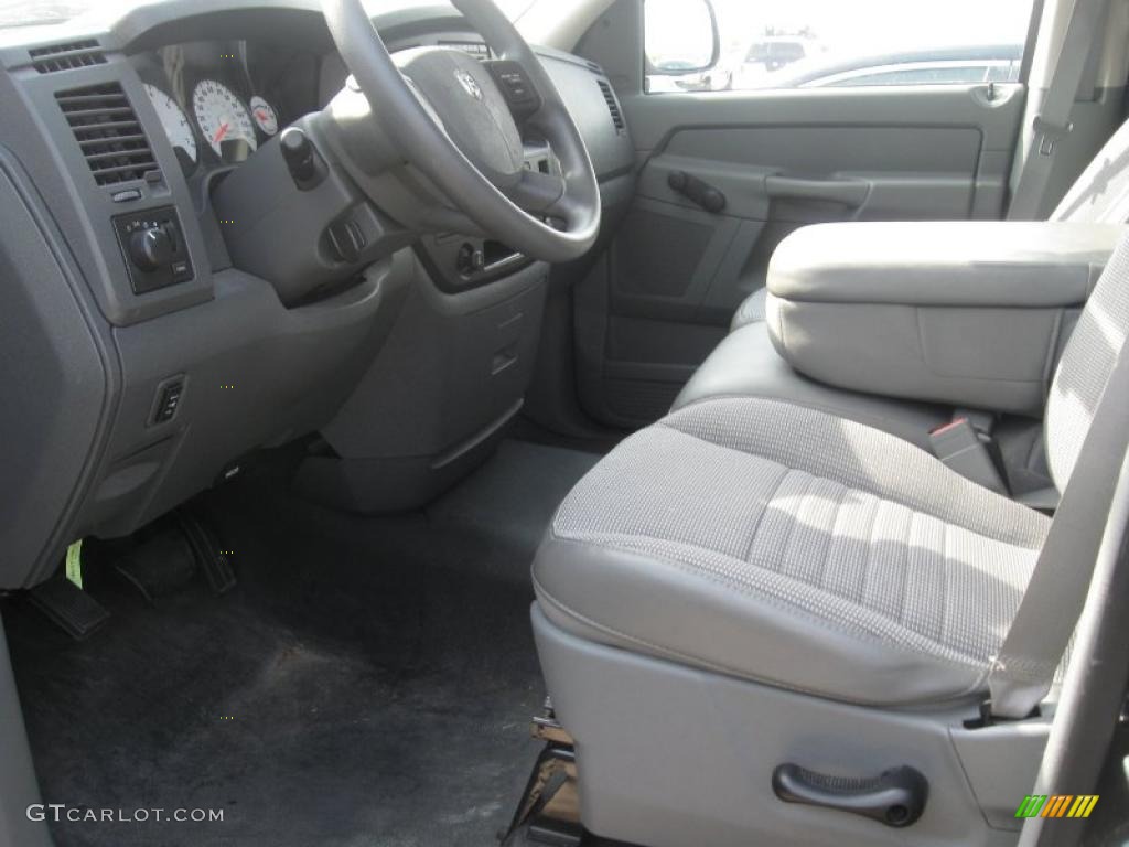 2008 Ram 1500 ST Quad Cab - Brilliant Black Crystal Pearl / Medium Slate Gray photo #2