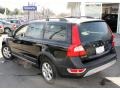 Black - XC70 AWD Photo No. 9