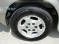 2004 Chevrolet Astro LS Passenger Van Wheel and Tire Photo