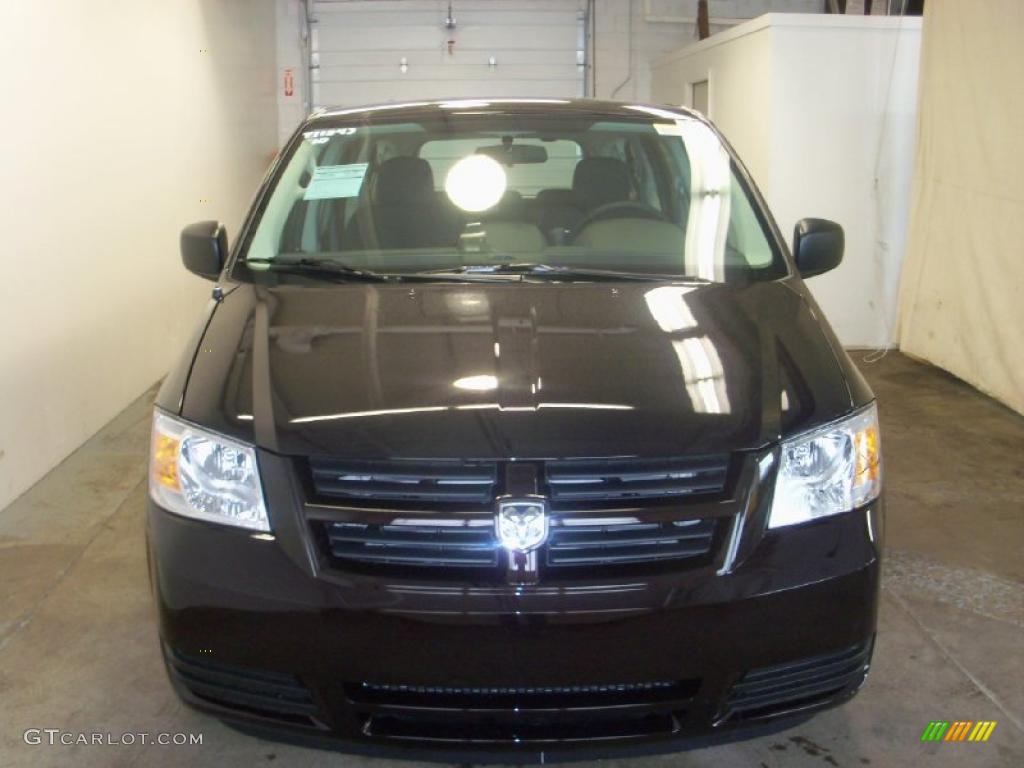 2010 Grand Caravan SE - Dark Cordovan Pearlcoat / Dark Slate Gray/Light Shale photo #11