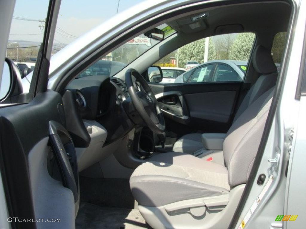 2007 RAV4 4WD - Classic Silver Metallic / Taupe photo #7