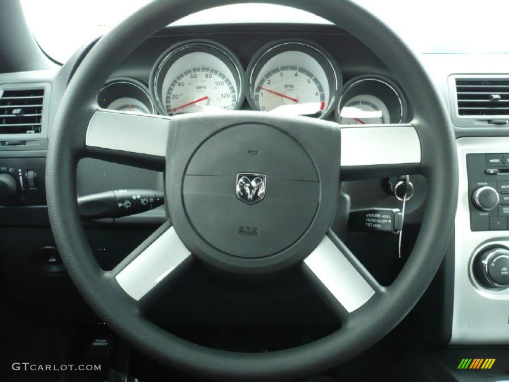 2010 Challenger SE - Deep Water Blue Pearl / Dark Slate Gray photo #12