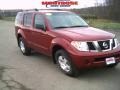 Red Brawn - Pathfinder S 4x4 Photo No. 22
