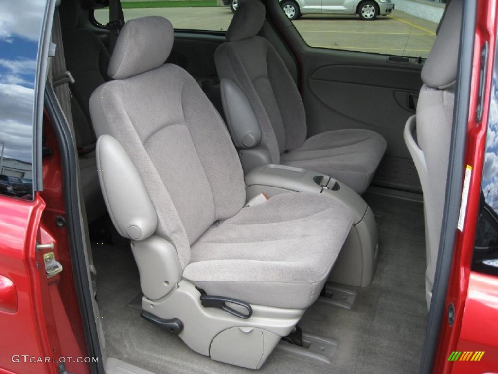 2003 Grand Caravan EX - Inferno Red Tinted Pearl / Gray photo #8