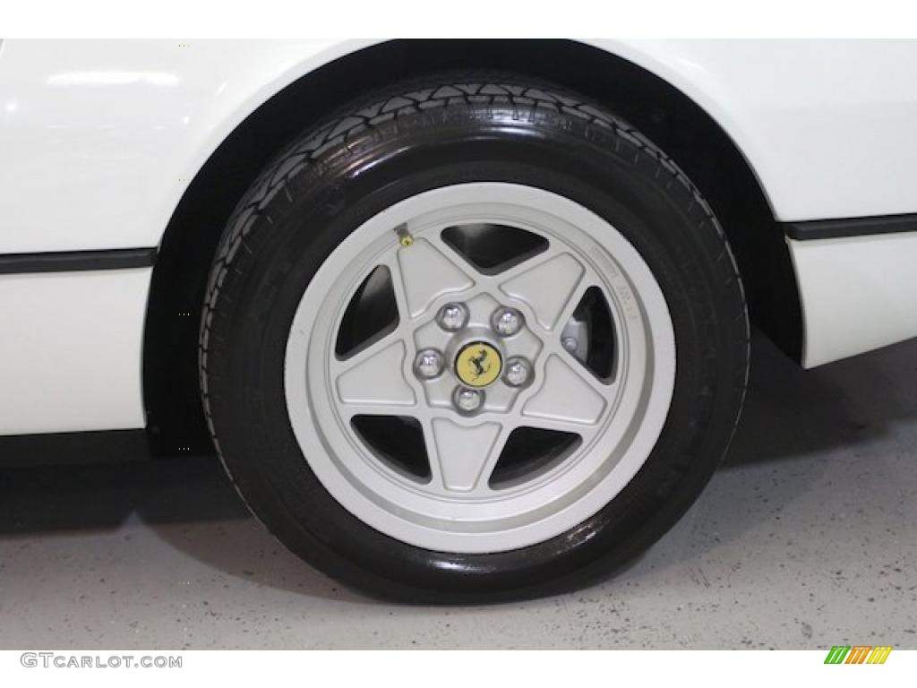 1983 308 GTSi Quattrovalvole - White / Black photo #15