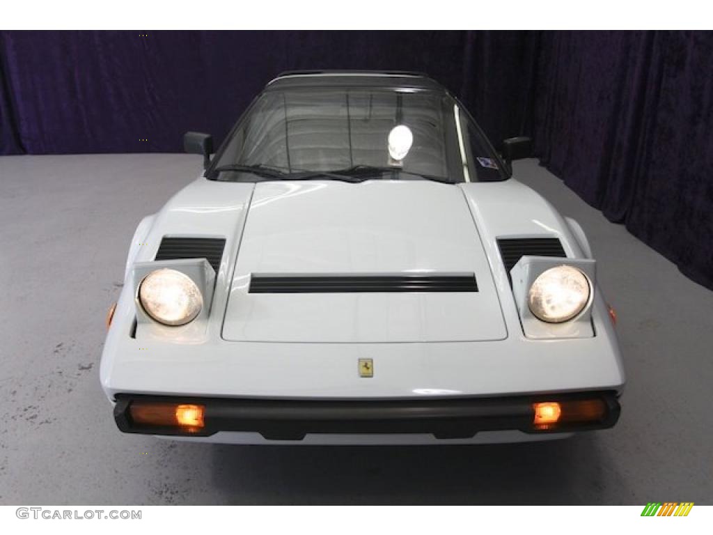 1983 308 GTSi Quattrovalvole - White / Black photo #25