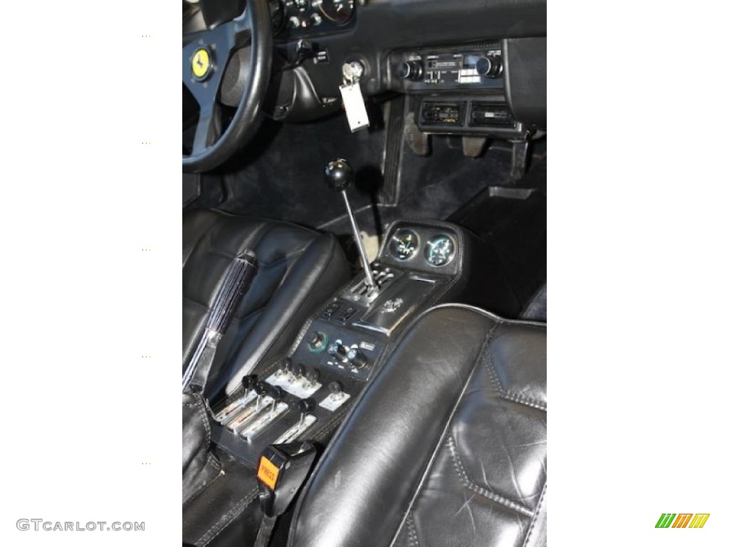 1983 308 GTSi Quattrovalvole - White / Black photo #42