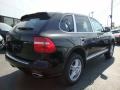 Black - Cayenne Tiptronic Photo No. 7