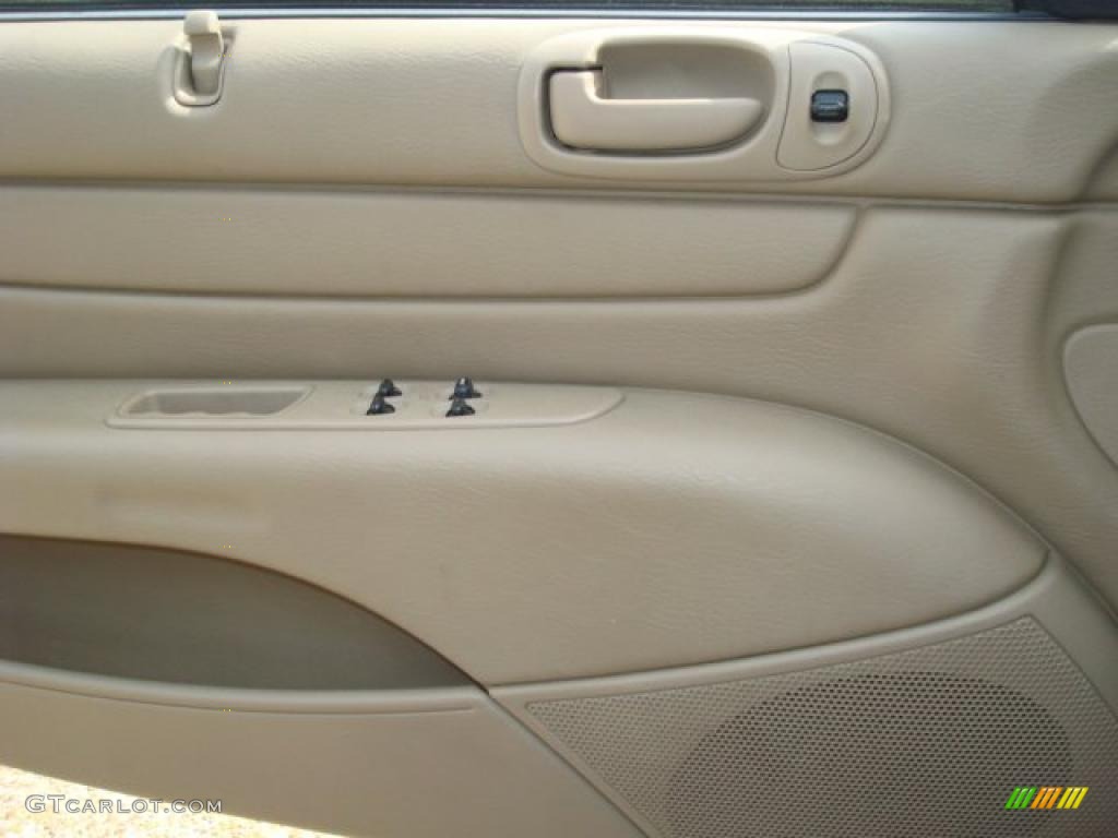 2004 Sebring LXi Convertible - Deep Sapphire Blue Pearl / Sandstone photo #12