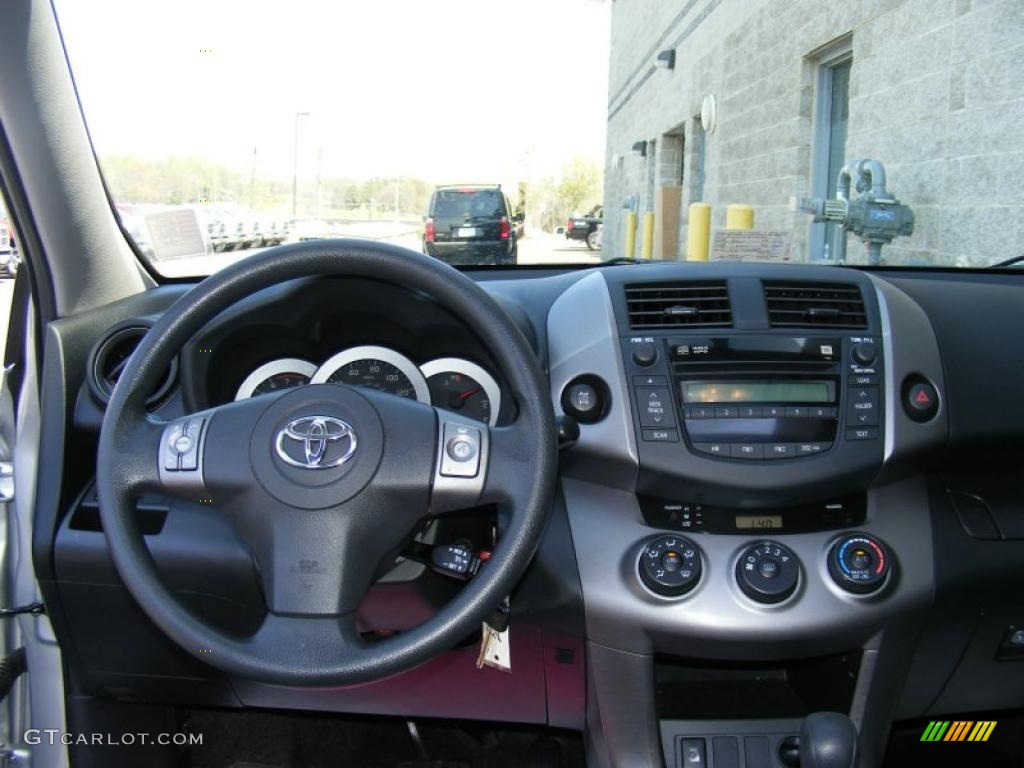 2007 RAV4 Sport 4WD - Classic Silver Metallic / Dark Charcoal photo #11