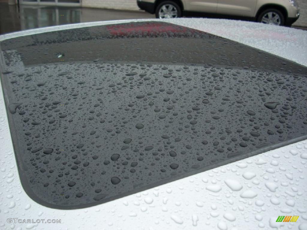 2007 G6 V6 Sedan - Liquid Silver Metallic / Ebony photo #12