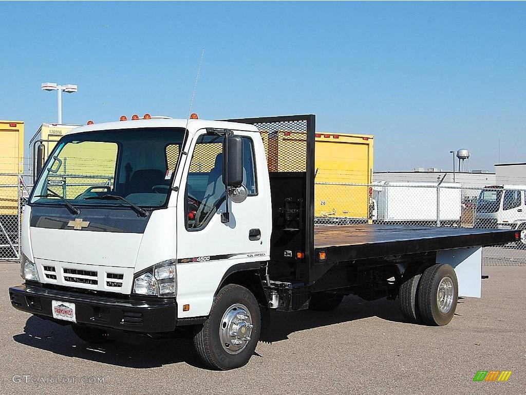 2006 W Series Truck W4500 Commercial Flat Bed Truck - White / Gray photo #3