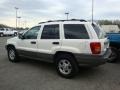 2000 Stone White Jeep Grand Cherokee Laredo 4x4  photo #4