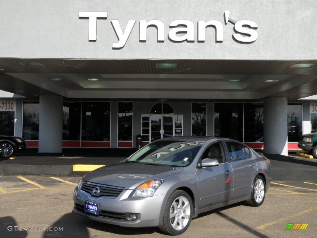 Precision Gray Metallic Nissan Altima