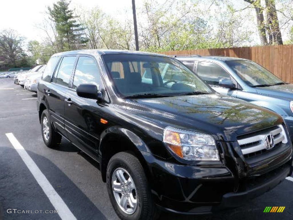 2007 Pilot LX 4WD - Formal Black / Gray photo #2