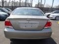 Mineral Green Opalescent - Camry LE Photo No. 5