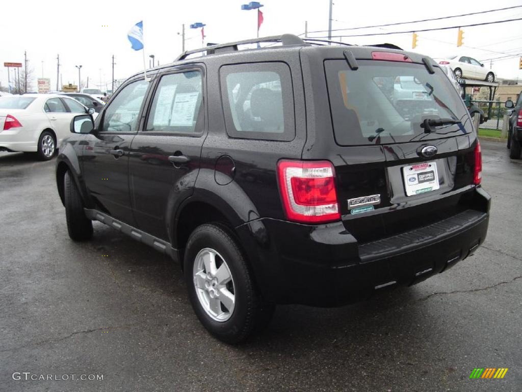 2009 Escape XLS - Black / Stone photo #3