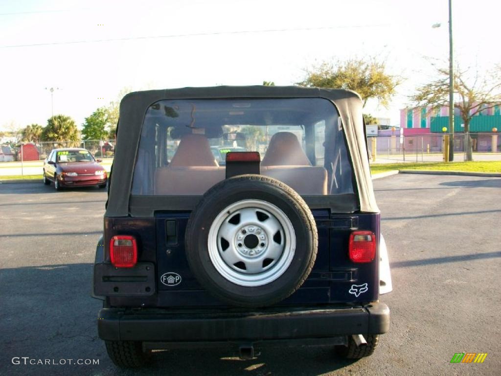 1998 Wrangler Sport 4x4 - Deep Amethyst Pearl / Khaki photo #4