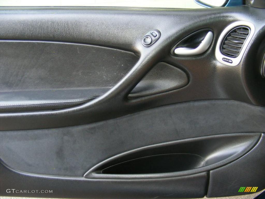 2004 GTO Coupe - Barbados Blue Metallic / Black photo #27