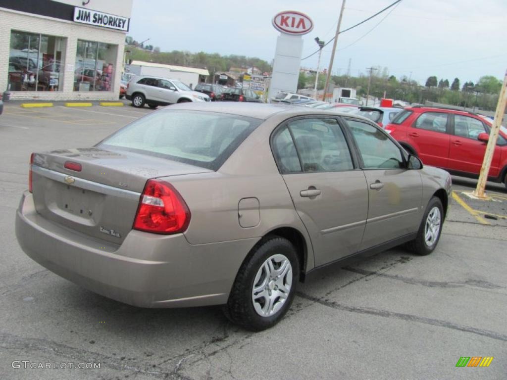 2007 Malibu LS Sedan - Amber Bronze Metallic / Cashmere Beige photo #3