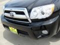 Black - 4Runner SR5 Photo No. 12