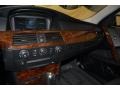 Jet Black - 5 Series 525i Sedan Photo No. 35