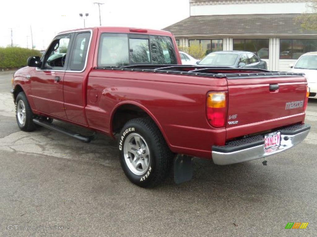 2003 B-Series Truck B3000 Cab Plus - Sunburst Red Metallic / Medium Dark Flint photo #3