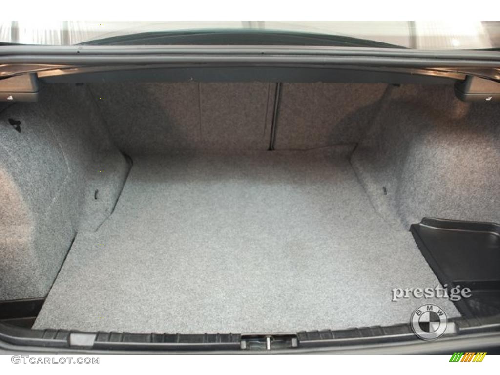2005 3 Series 325xi Sedan - Jet Black / Black photo #5